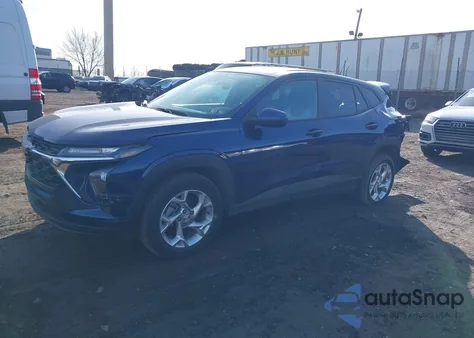 2024 Chevrolet Trax Fwd Sp z USA, uszkodzony, nr VIN KL77LFE28RC066324